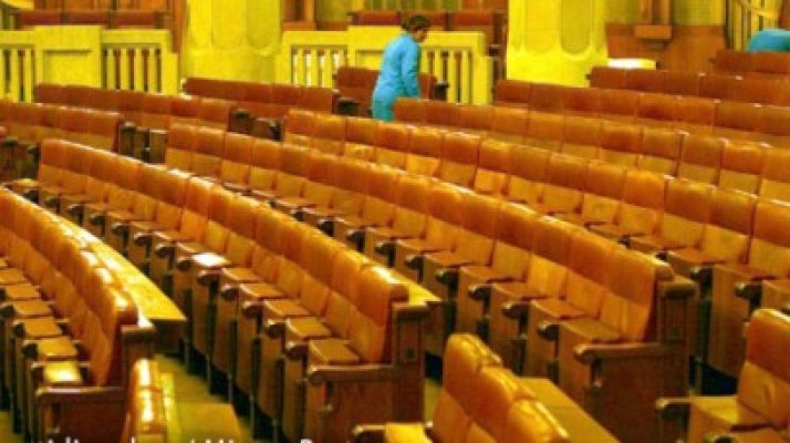 Nicolăescu: Băsescu îşi va recupera funcţia după ce CSM va da avizul Monei Pivniceru